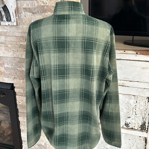 Duluth Trading Co green relaxed fit checkpoint fleece mock neck zip pullover - Picture 7 of 16